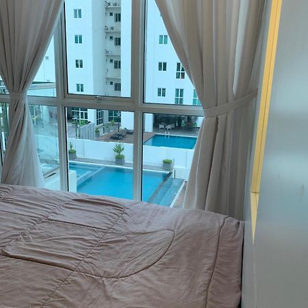 Straits Garden Suites By Yen'S Sojourn George Town Exterior foto