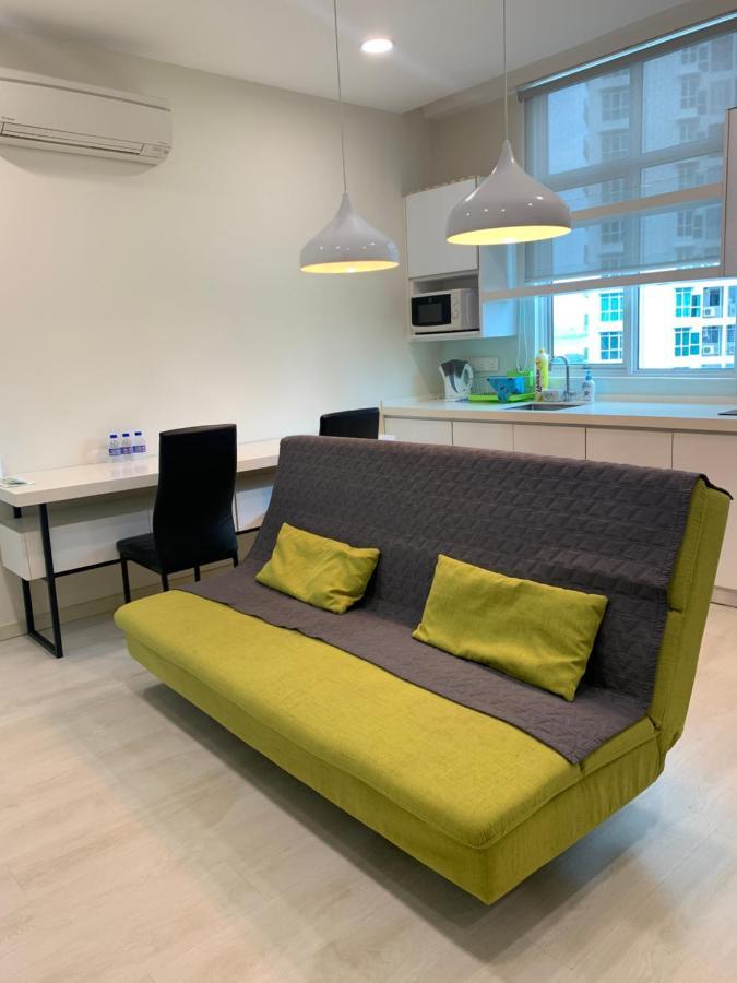Straits Garden Suites By Yen'S Sojourn George Town Exterior foto